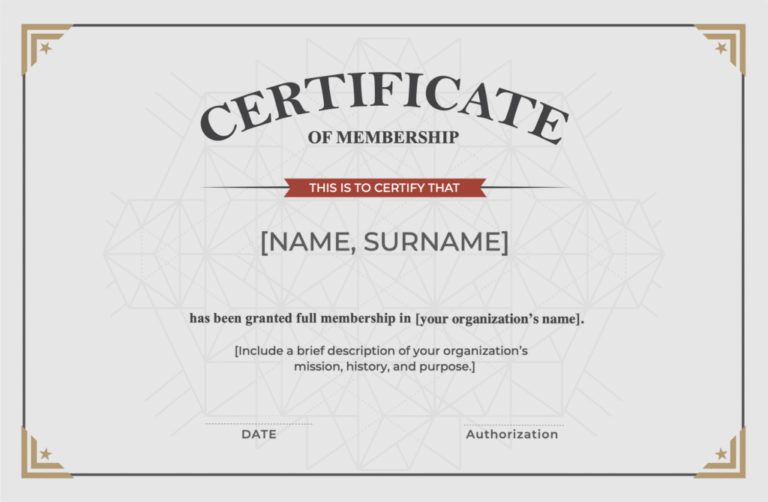 iloiset yhdistyksen jasenet maksamassa tapahtumassa