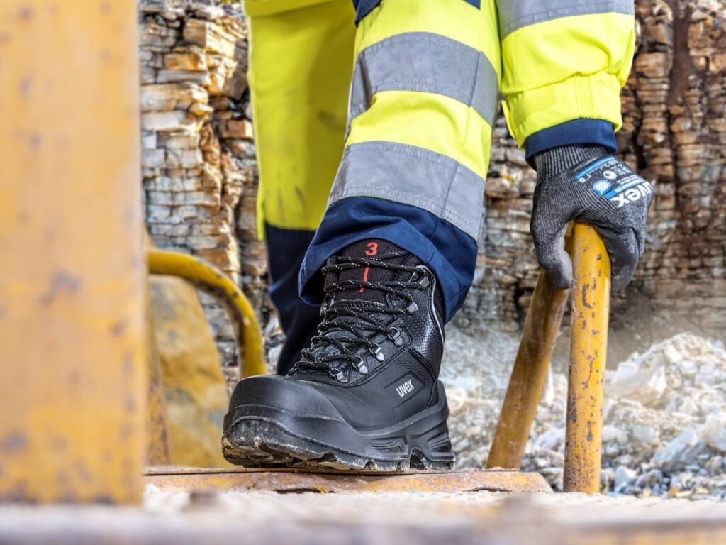 Missä Tokmannin Turvakengät Sopivat Parhaiten Käyttöön