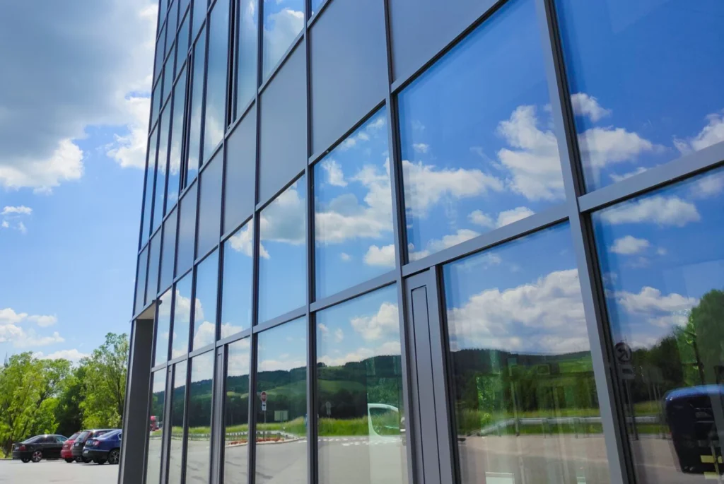 Miten Google Arvostelut Toimivat Yritysten Näkyvyydessä 3 Miten Google Arvostelut Toimivat Yritysten Näkyvyydessä